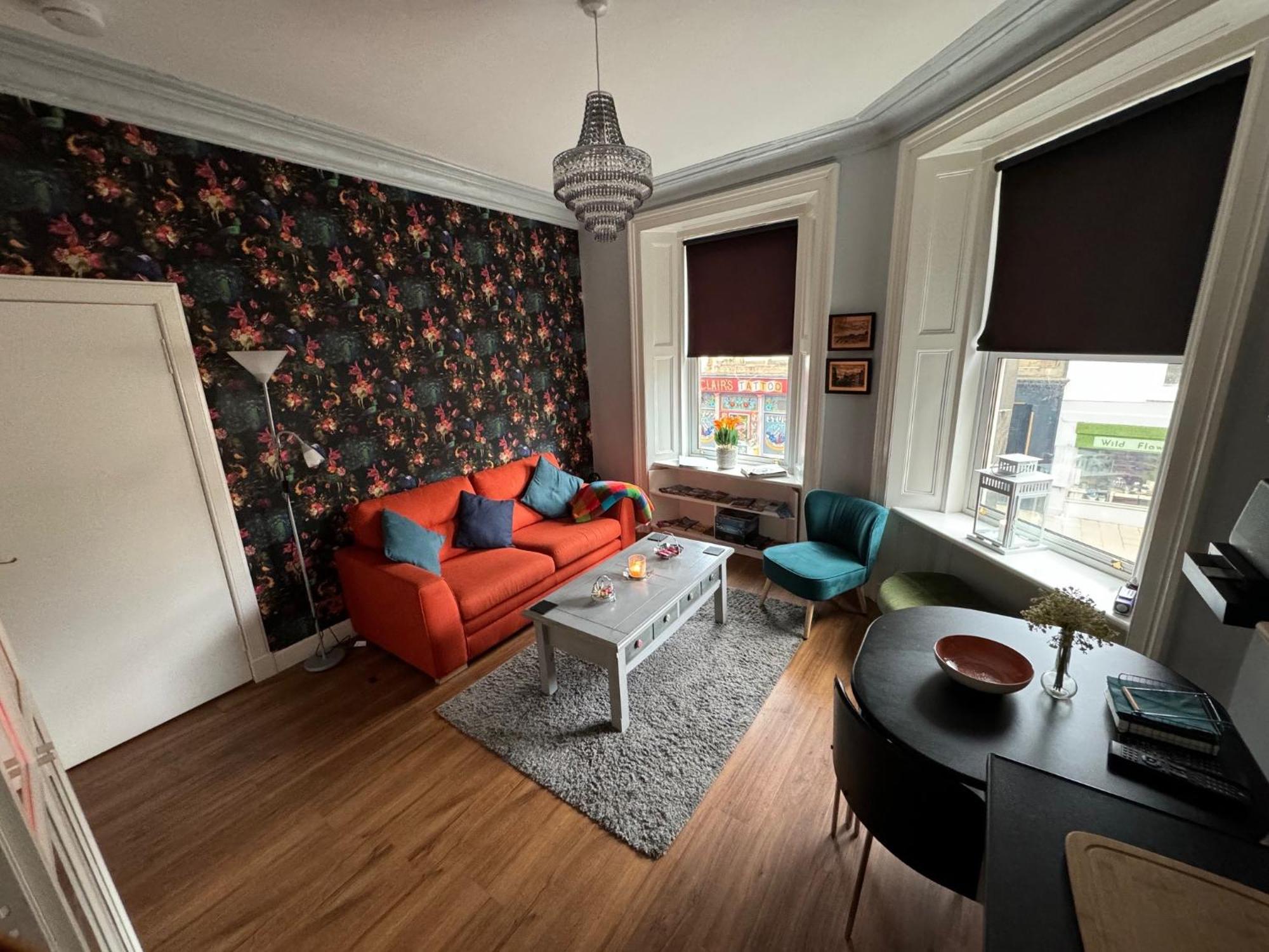 Edinburgh Two Bedroom Apartment With Free Side Street Parking 24 Hours Edimburgo Exterior foto